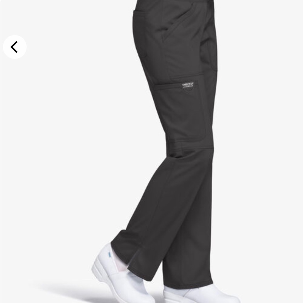 Cherokee Pull-On Cargo Scrub Pants - Tall. Size small. Color - pewter